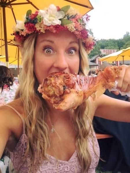 Goofy Girls Are The Best Kind Of Girlfriend