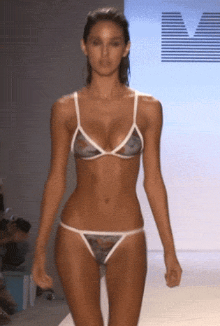 GIFs of Really Hot Girls