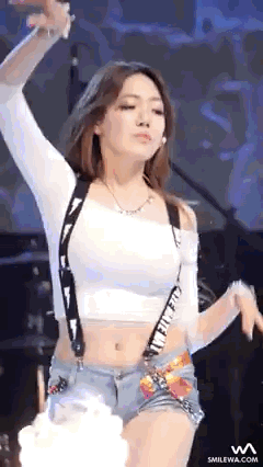 GIFs of Really Hot Girls