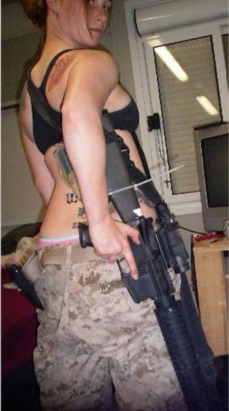 Hot Girls With Big Guns