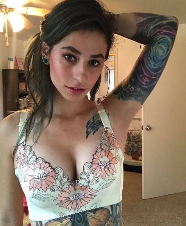Hot and Hardcore Tattooed Girls