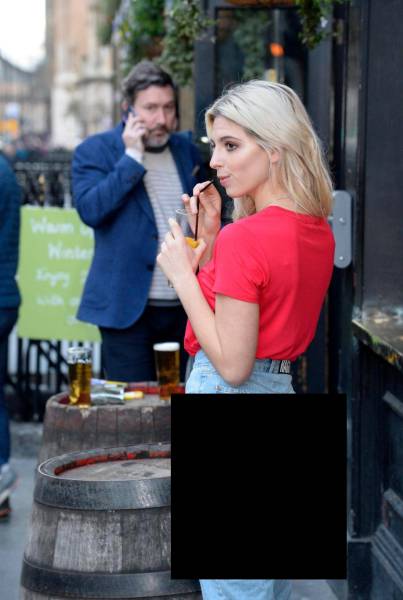 Here’s How Asos Crotchless Jeans Look On A Model