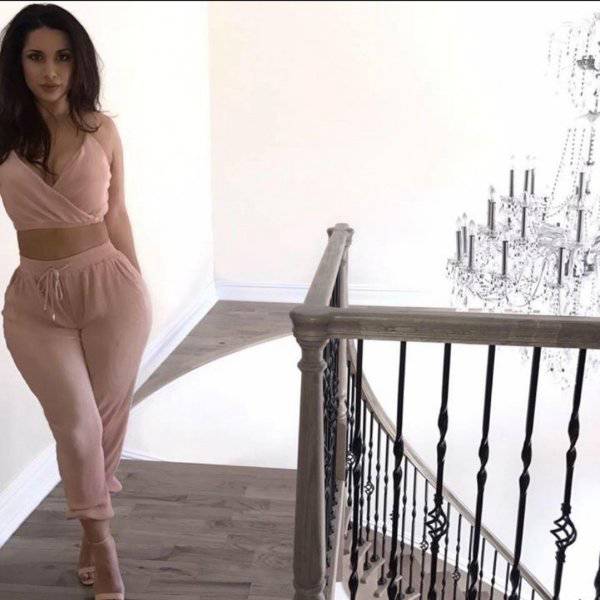 Hips And Waists To Suit Any Taste