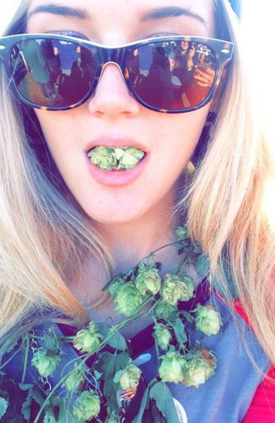 Goofy Girls Are The Best Kind Of Girlfriend