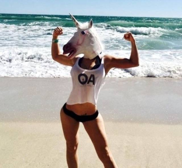 Goofy Girls Are The Best Kind Of Girlfriend