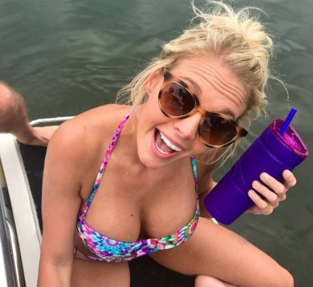 Goofy Girls Are The Best Kind Of Girlfriend