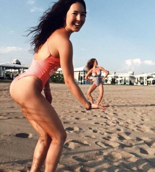 Goofy Girls Are The Best Kind Of Girlfriend