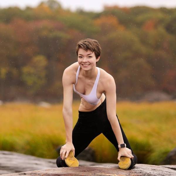 This American Contortionist Girl Is Ultra-Flexible!