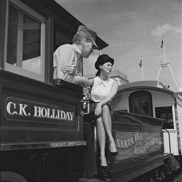 Celebrity Photos From The Past