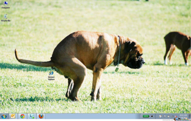 Sometimes People Arrange Their Desktops In Most Genius Ways