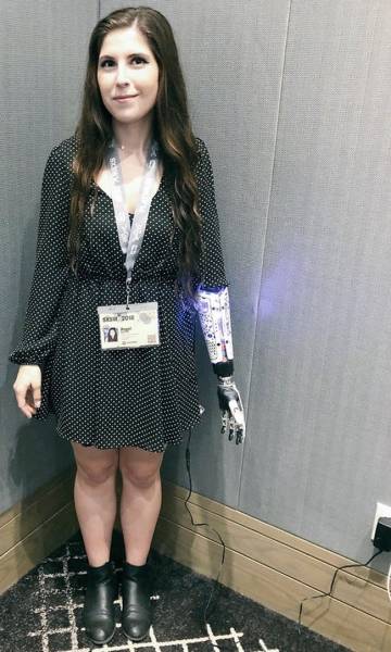 Some People Look So Differently – It’s Just Stunning