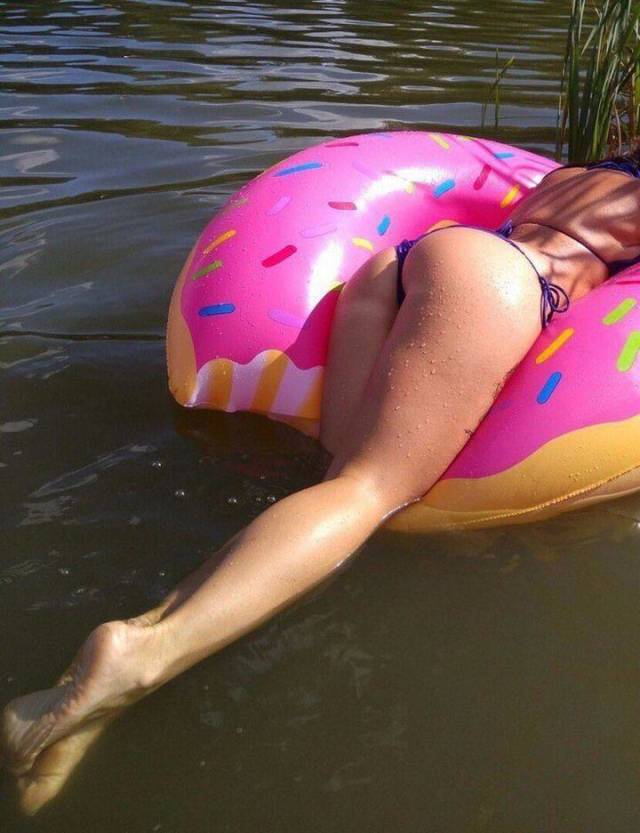 A Booty-full Collection of Girls