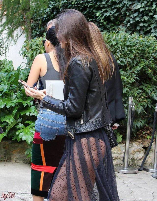 The Beautiful Babes of the City Streets