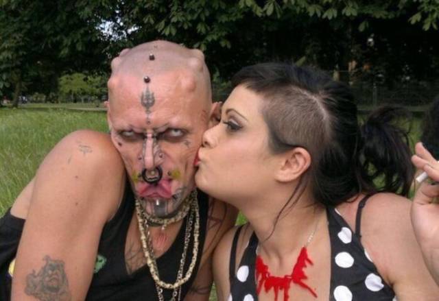 Hard-to-explain WTF Photos