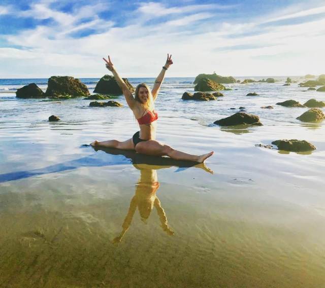 Girls Who Know That Flexible Is Sexy