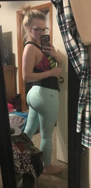 Yoga Pants Are a Real Turn-On