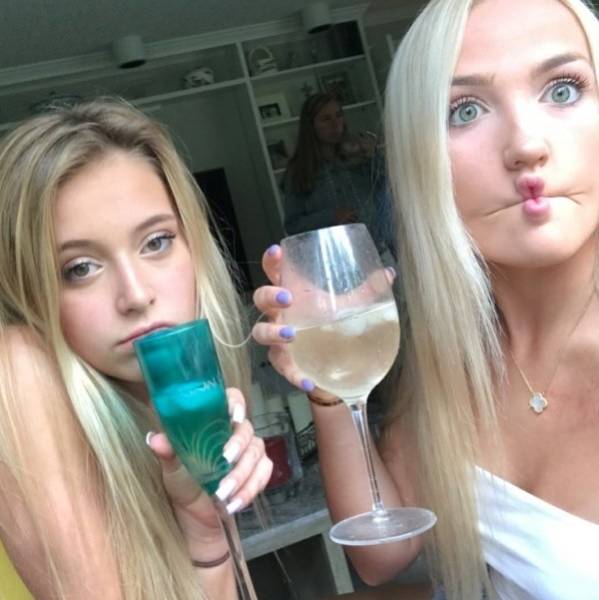 Why Are Goofy Girls So Great?!