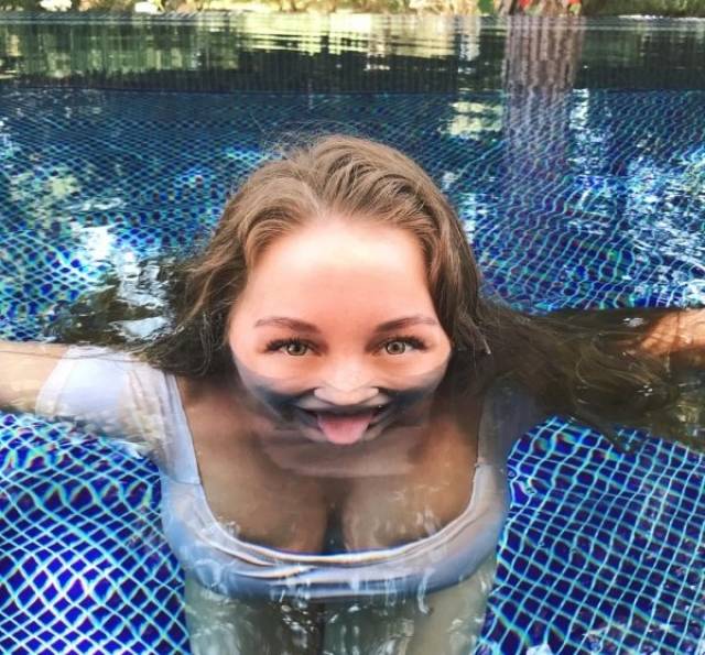 Why Are Goofy Girls So Great?!