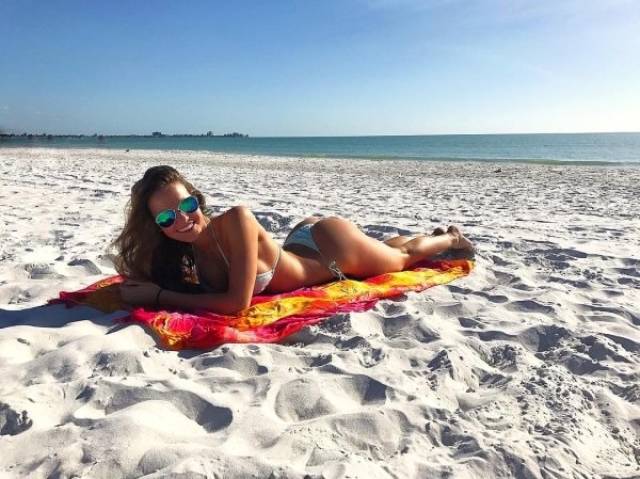 Who Doesn’t Like A Good Butt Over Back?