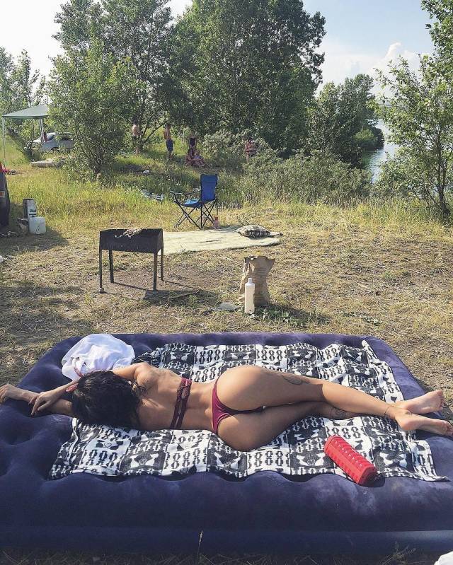 Butts That Make You Go Mmmm