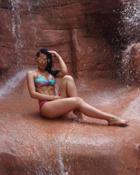 Wet Girls Are The Pinnacle Of Summer