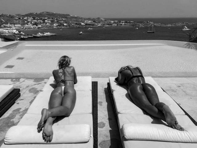 Black & White Just Makes It Sexier