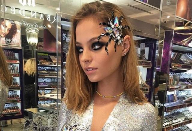 Halloween Is Almost Here With This Spider Boobs Trend