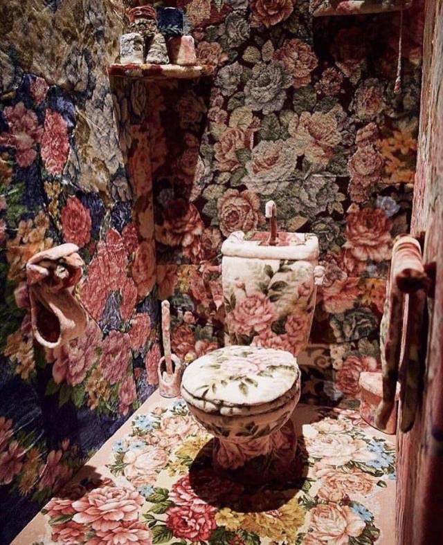 Hard-to-explain WTF Photos