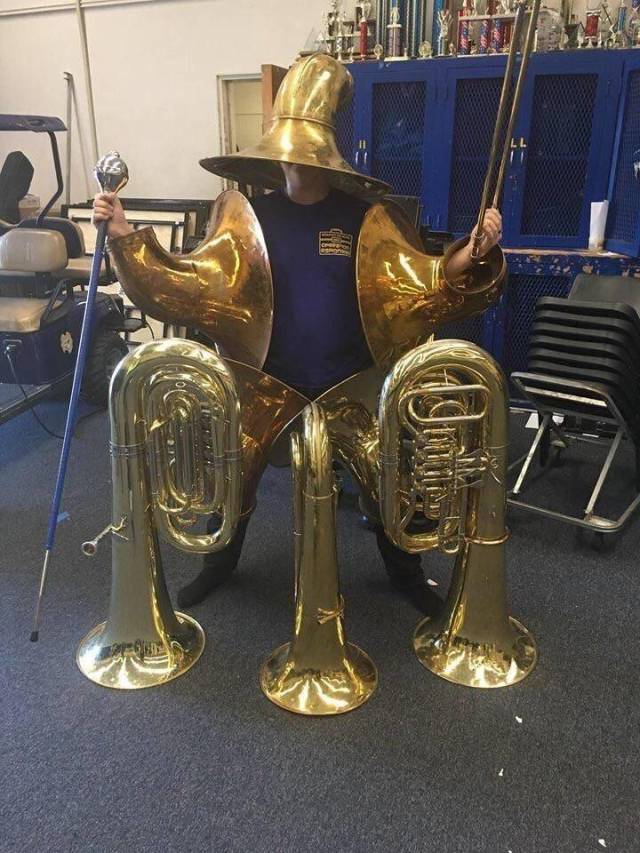 Hard-to-explain WTF Photos