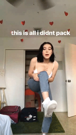 GIFs of Really Hot Girls