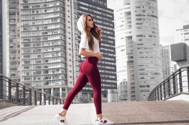 Yoga Pants Are a Real Turn-On