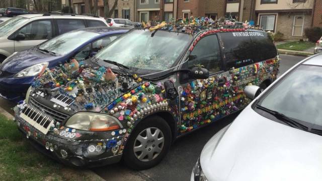 Hard-to-explain WTF Photos