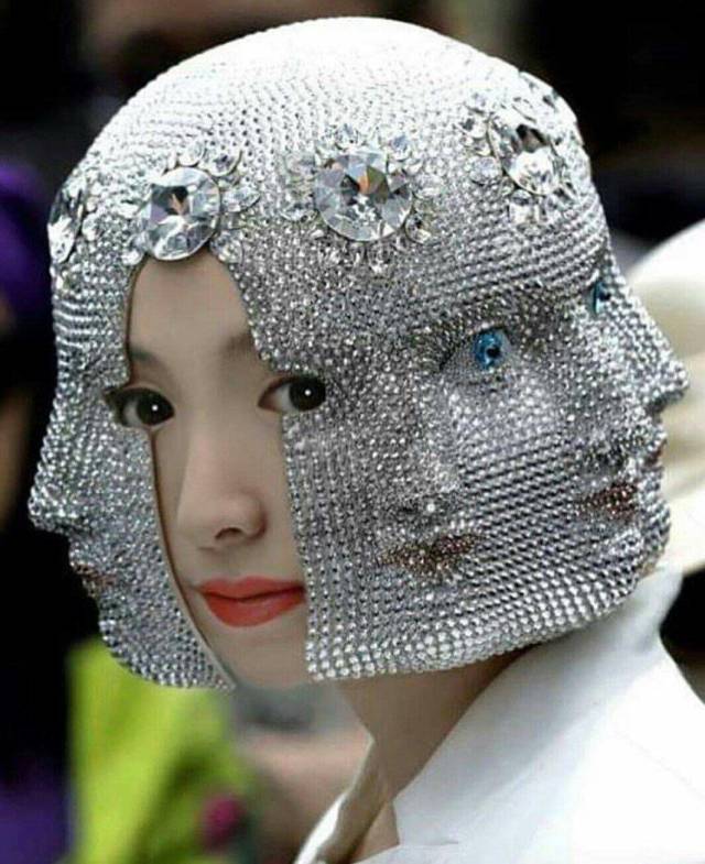 Hard-to-explain WTF Photos