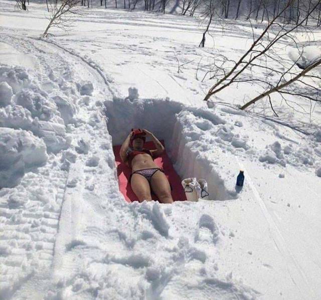 Girls Always Know How To Have Fun