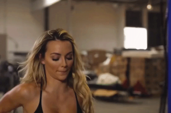 GIFs of Really Sexy Girls