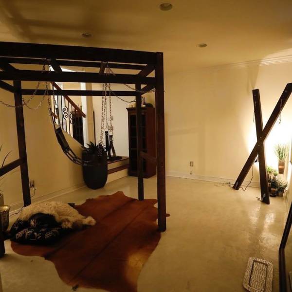 This House Has Some Kinky Secrets