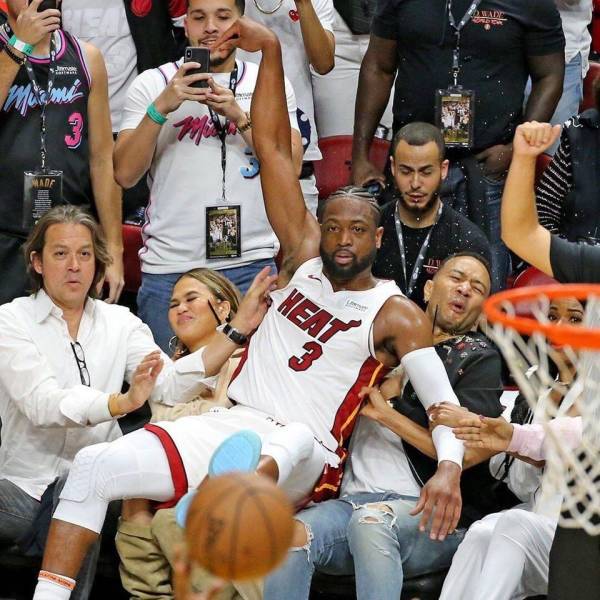 Photographers Who Found THE Perfect Moments