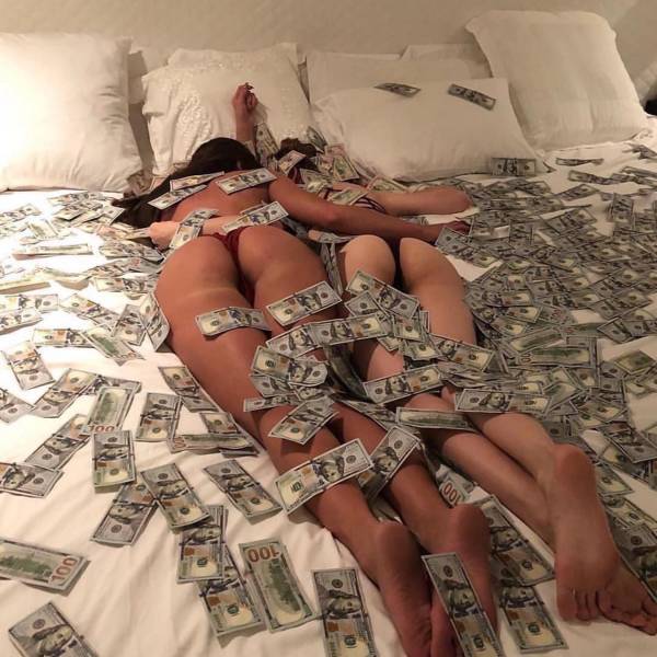 Girls Having A Ton Of Fun