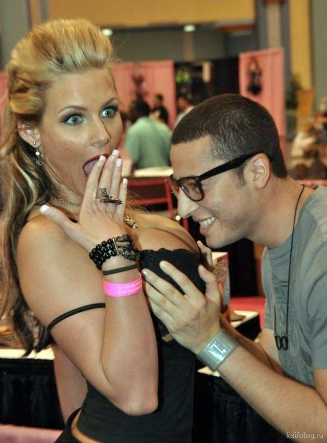 Girls Having A Ton Of Fun