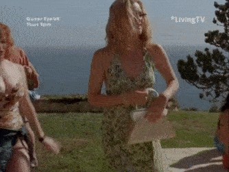 christina hendricks is too red and too hot 30 gifs 6.html - 1 HD GIF | Premium Gallery 2019