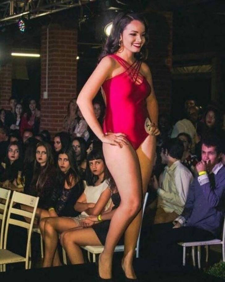 Photobombs Add A Little Spice