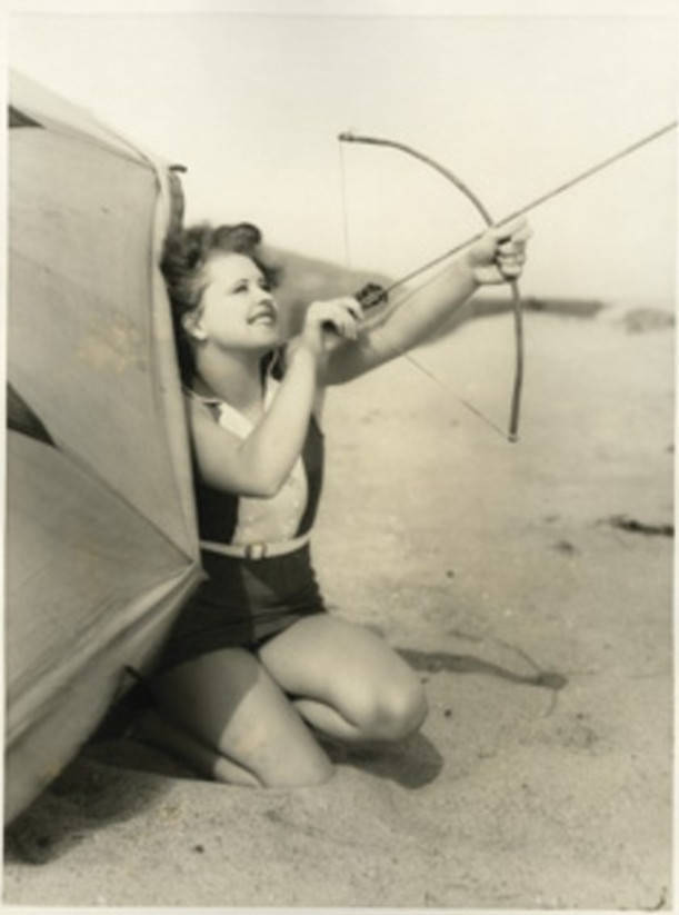 Eccentric Girls Of The Last Century