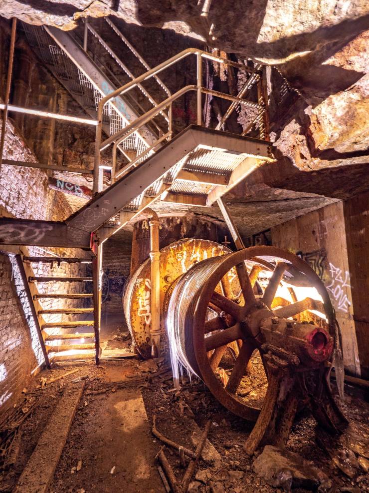 Abandoned Porn Is Pretty Real!