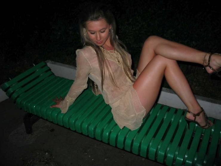 Hot Girls With Beautiful Long Legs