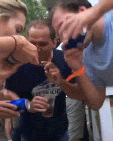 these girls know how to grab attention 32 gifs 2.html - 1 HD GIF | Premium Gallery 2019