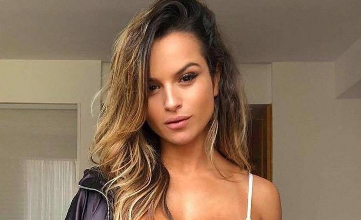 Fit Girls That Are Almost Too Hot To Handle