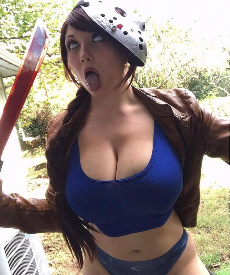 Girls Are Having Tons Of Fun!