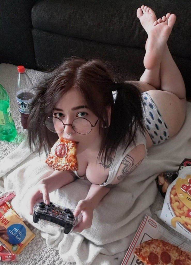 Girls Are Having Tons Of Fun!