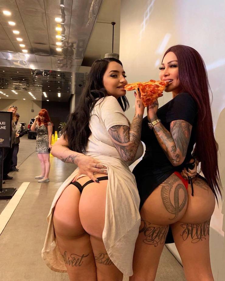 Girls Are Having Tons Of Fun!