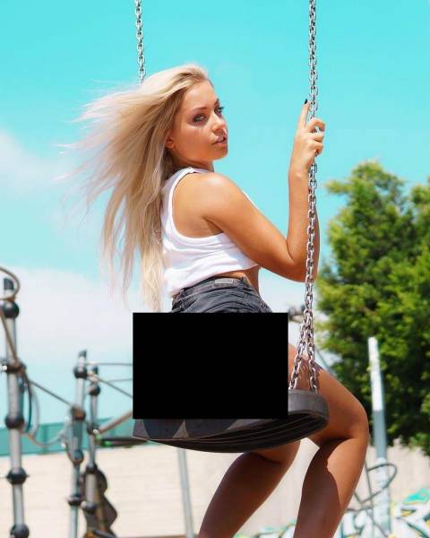 Butt Lovers Gather Around